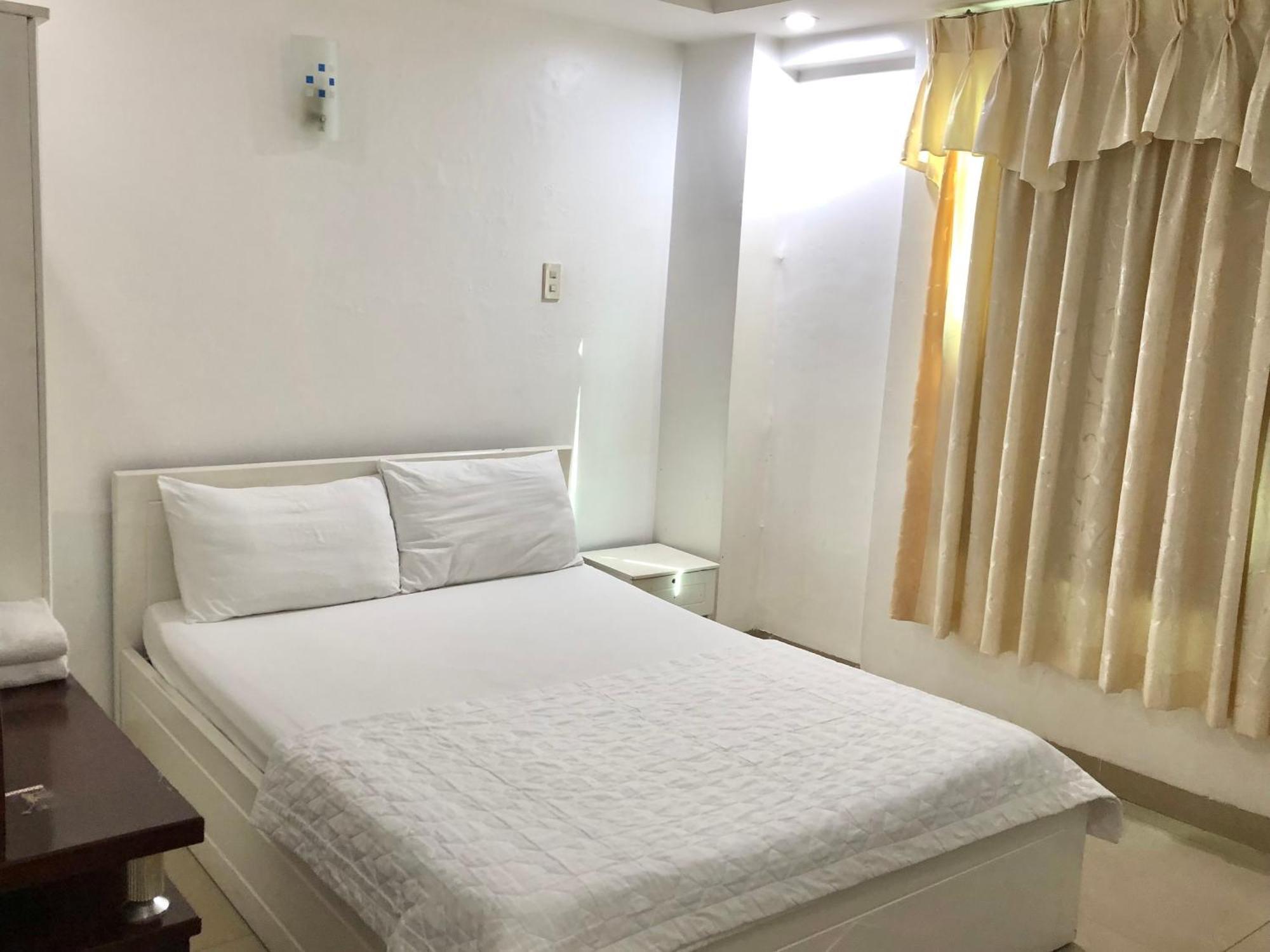 Seven Stars Hotel Ho Chi Minh City Exterior photo